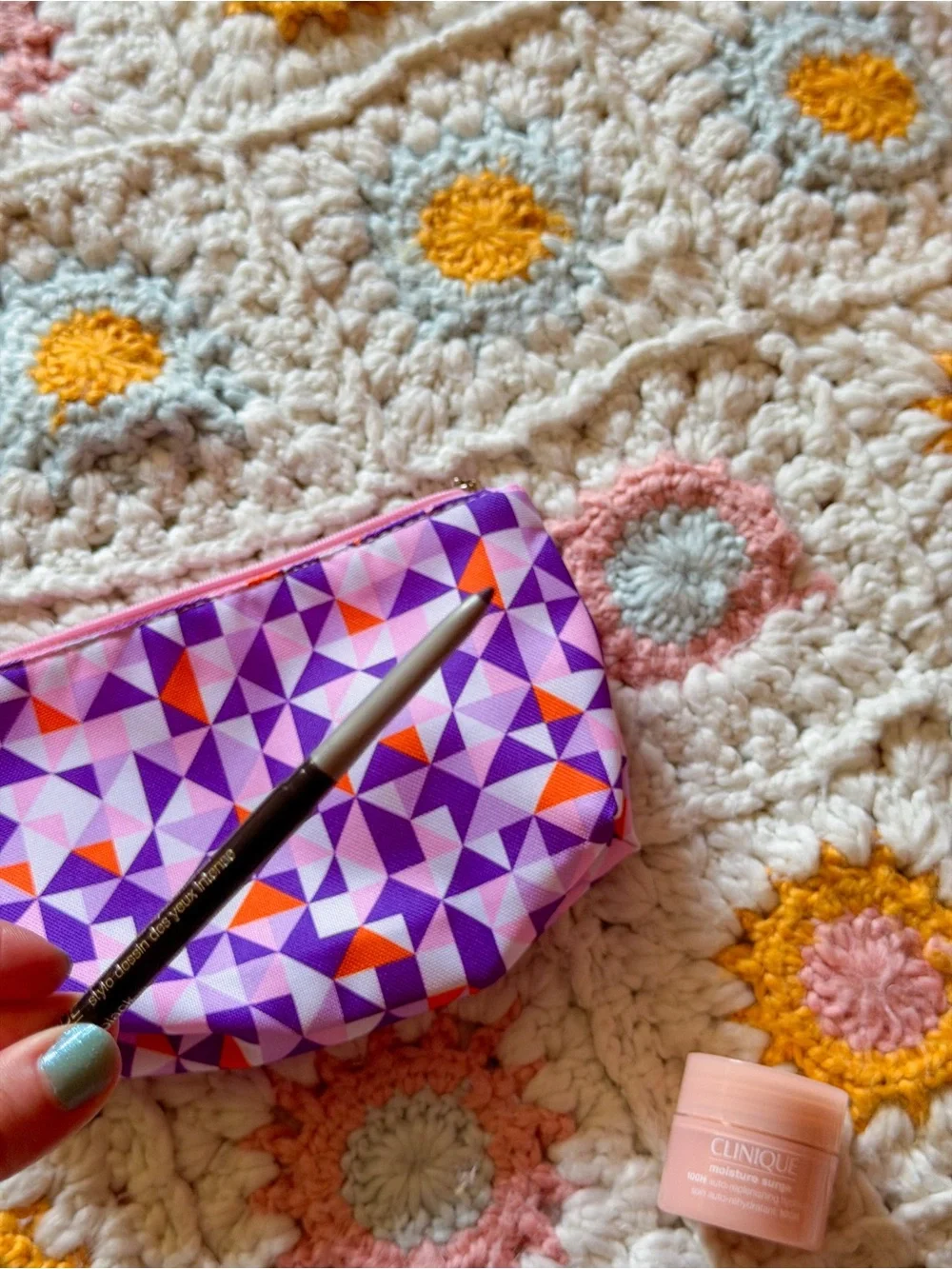 The Little Luxe Clinique Bundle – Bag Liner Lipstick + Cream